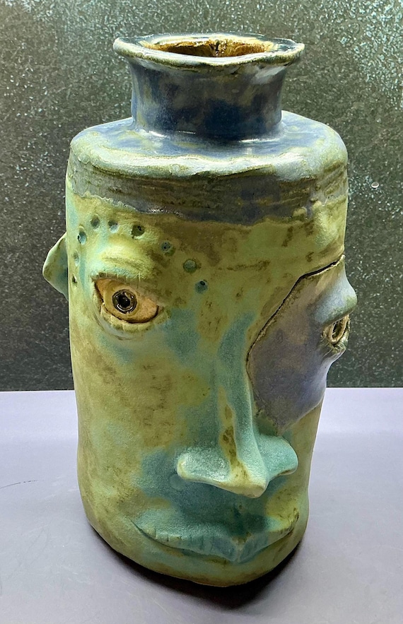 Medium Face Vase - Antique Blue with Purple Eye -  (Free US Shipping)