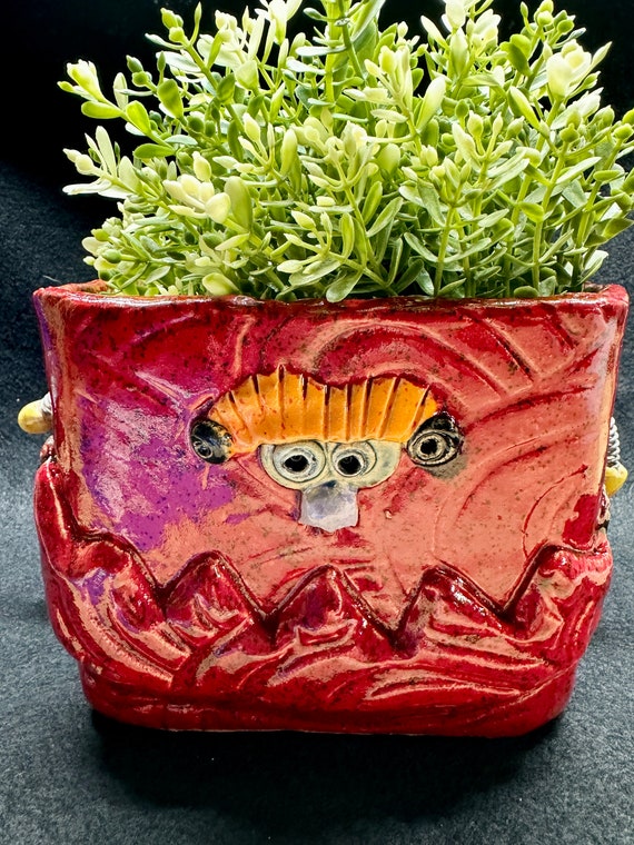 SALE - Face Planter - Rectangle Robot in Red - (Free US Shipping)
