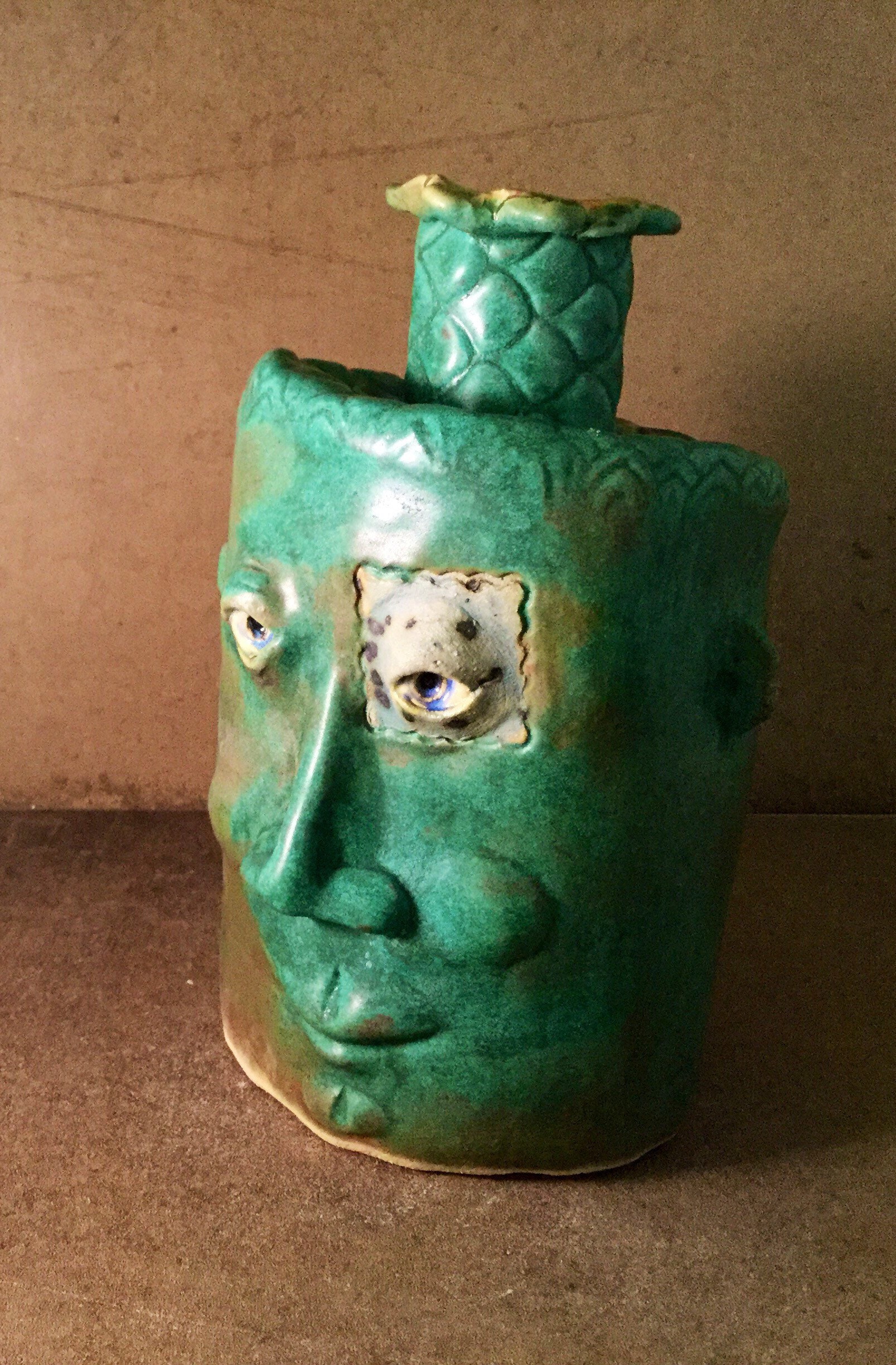 Face Vase Green