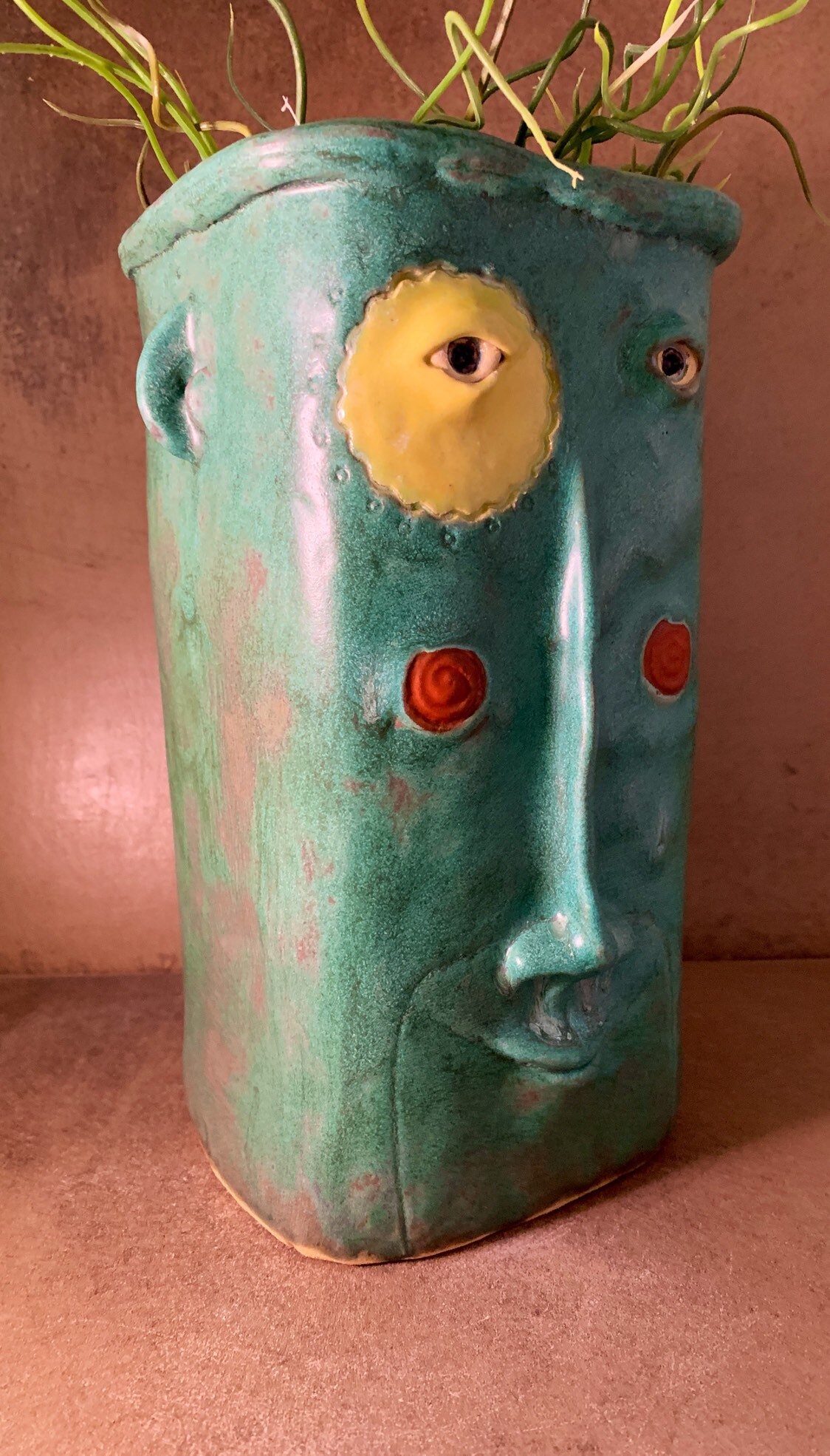 Large Face Planter Antique Green