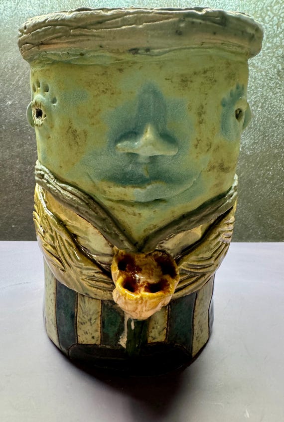 Medium Face Planter - I Bring You Flowers -  (Free US Shipping)