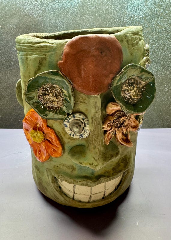 Medium Face Planter - Flower Face -  (Free US Shipping)