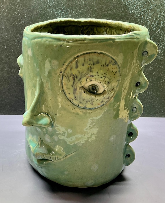 Medium Face Planter - Celadon Bloom -  (Free US Shipping)
