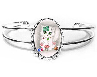 Lucky Cat Bracelet Good Luck Charms Cat White Fluffy Kitten Silver Cat Cameo Bracelet 25x18mm Gift for Cat Lovers Jewelry Carrie Hawks