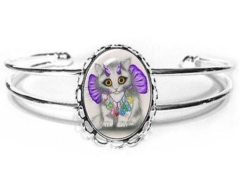 Cute Devil Kitten Bracelet Purple Horns Devil Cat 1980s Charms Bow Big Eye Art Cameo Bracelet 25x18mm Cat Lover Jewelry Carrie Hawks