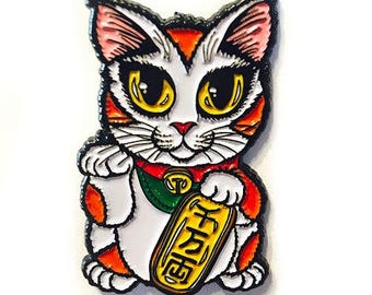 Lucky Cat Enamel Pin Maneki Neko Luck Cat Lapel Pin Calico Cat Badge Good Luck Cat Brooch Gift for Cat Lovers Jewelry Carrie Hawks