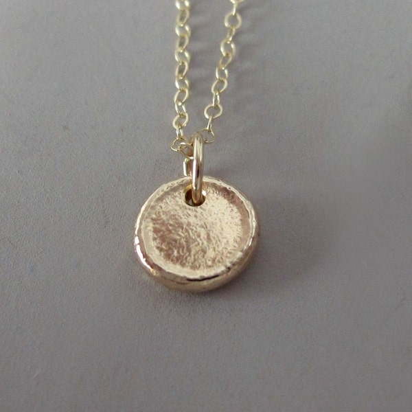 Pebble Necklace in 14k Yellow or Rose Gold