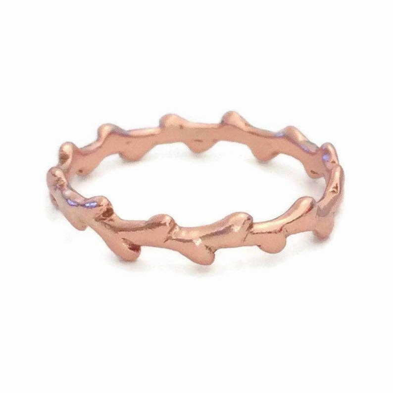 Twig Wedding Ring in 14k Rose Gold, Laurel Branch, Wreath Wedding Band, Recycled Rose Gold image 2