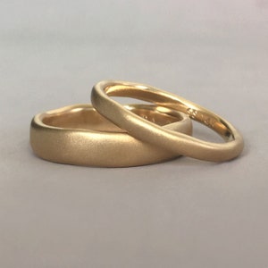 Organic River Wedding Band in Recycled 14k Gold: Modern Matte Finish