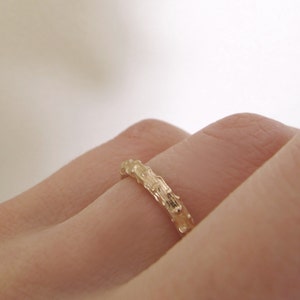 14k Rose Gold Twig Wedding Ring, Narrow Pine Branch image 4