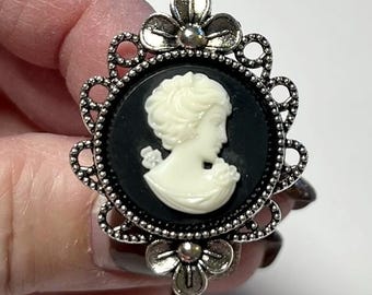 Cameo Ring, Female Face Cameo Ring, Vintage Style Ring, Cameo Jewelry, Flower Ring, 20mm