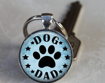 Dog Dad Key Chain - Dog Lovers, Father's Day, Dogs, Animal Lover, Paw Pring, Dad Gift, Dog Owner, Pets, Dog Dad with Paw Print