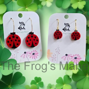Fichier numérique printemps Lady Bugs boucles d'oreilles deux paires Bundle mère fille cadeau Machine de découpe laser SVG Xcs formats PDF téléchargement immédiat