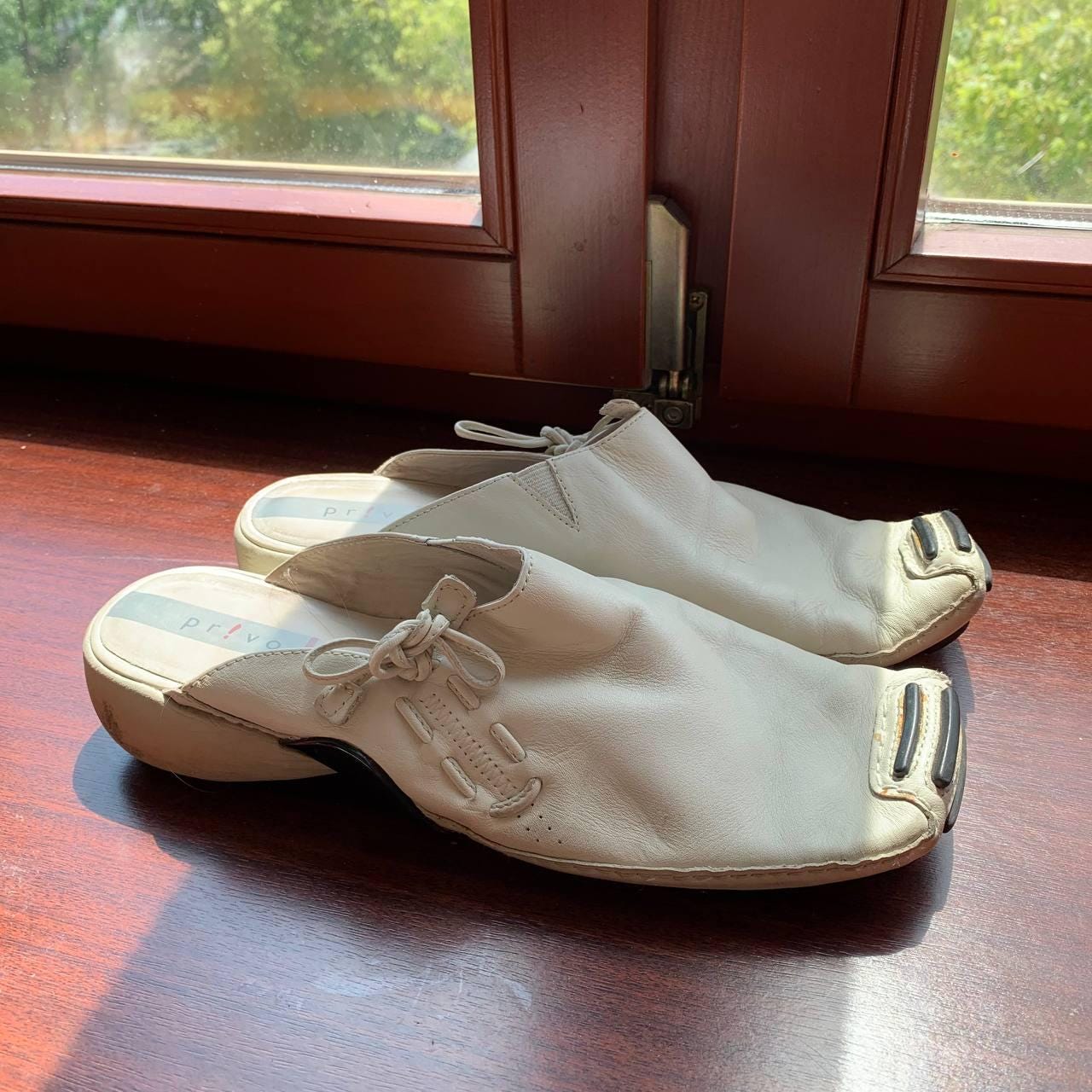 Privo Shoes by Clarks Clarks - Privolution Lo. Pioneering in its simplicity  main image 3