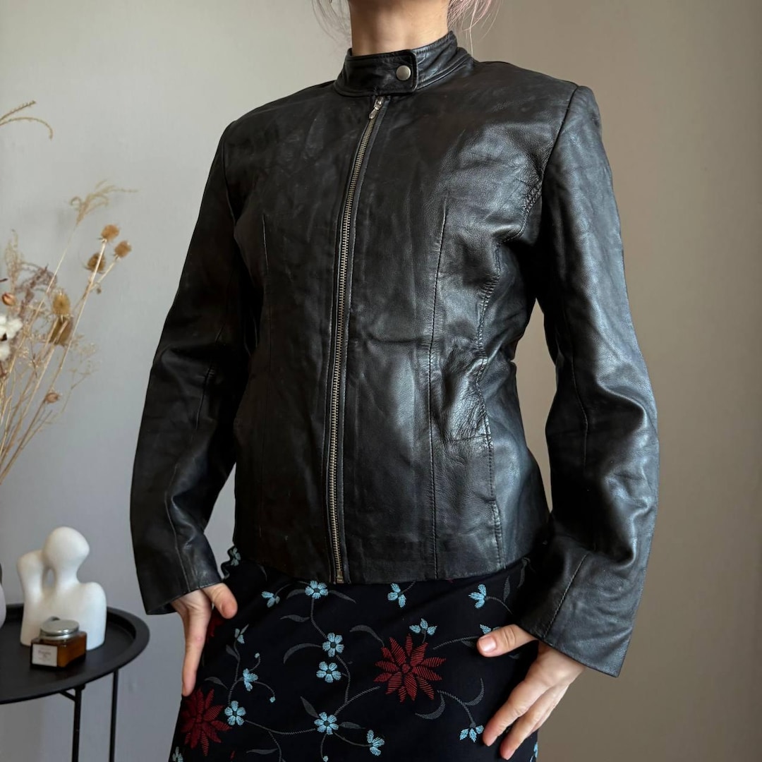 Vintage Black Leather Jacket Y2K Fitted Moto Zip Minimalist 2000s