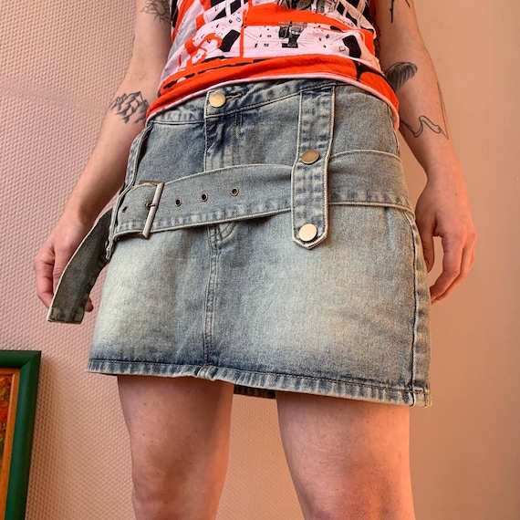 ヴィンテージ Y2K 色あせたデニムスカート、ショートパンツ、ベルト