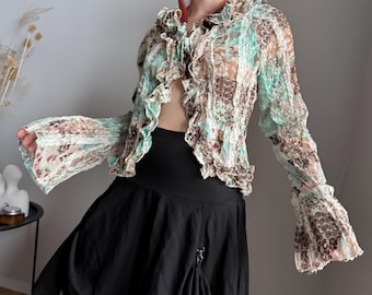 Blusa bohemia de malla con volantes Y2K: blusa transparente de patchwork, con estampado floral marrón menta, estilo grunge de los años 90 y 2000.