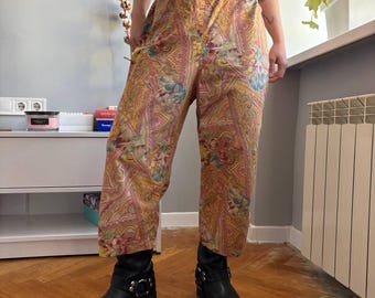 Pantalones de algodón con estampado paisley vintage, estilo bohemio, pierna ancha, estampado floral, estilo resort, de cintura alta y corte relajado.