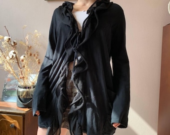 Cárdigan negro con volantes / Chaqueta de capas gótica romántica / Tejido de punto de diseñador bohemio grunge Y2K artístico