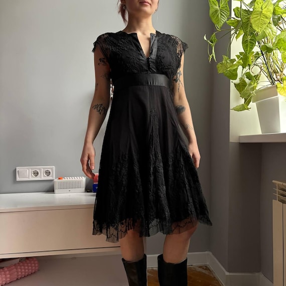 wrapped dress Tulip Wrap (Cotton) – CALi DREAMiNG Size:2XL/Fit Bust: 41.7''-43.7'', Fit Waist: 36.2''-38.2'' Styling a White Dress leasable Satin with slight stretch