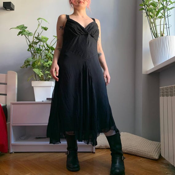 black flowy midi dress Chiffon Y2K Goth Empire Waist Dark Romantic Gown Birthday Girls