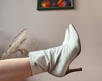 Vintage Leather Buffalo London Heeled Pointed Toe Boots – Size 38, 2000s Stiletto Zip Boots