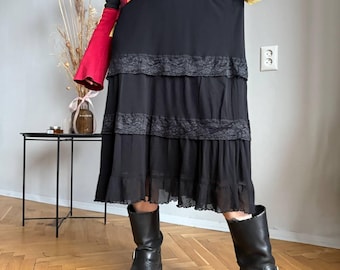 Falda midi de encaje transparente negro KITT – Falda gótica con capas Y2K, ropa oscura romántica