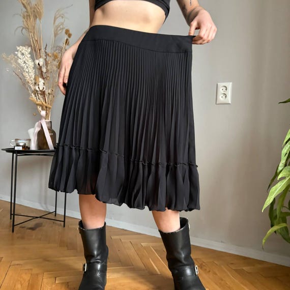 Akris, Vintage Akris Luxury Designer Pleated Midi Skirt Sheer Ruffle Hem Minimalist Elegant