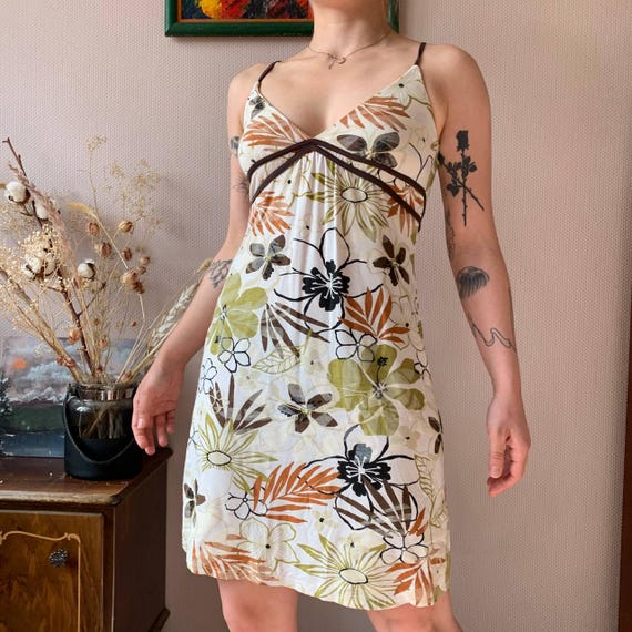 Jane Norman Vintage Floral Midi Dress: Y2K Boho Tie-Back (Size S) Jane Norman Vintage Floral Midi Dress: Y2K Boho Tie-Back (Size S)
