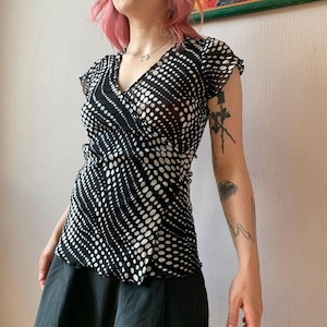 Vintage Y2K Wallis Polka Dot Mesh Wrap Top – Black White Sheer Short Sleeve 2000s Blouse