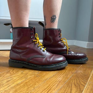 Dr.Martens オックスブラッド　280 Dr Martens Oxblood - Etsy