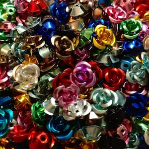 100pcs TINY METAL ROSES 1/4&quot; Colorful Shiny Flowers 8mm Mixed Blooms U.S. Seller