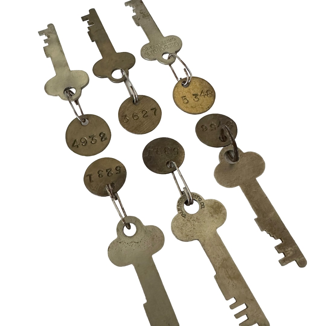 1pc BANK SAFE KEY Vintage Vault Safety Deposit Box Bank