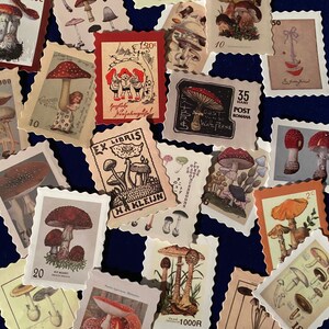 20 + pcs AUTOCOLLANTS TAMPON CHAMPIGNONS Style vintage Champignons vénéneux Faux affranchissement Mail Art Ephémère Pack Étiquettes Joints Pack D'autocollants