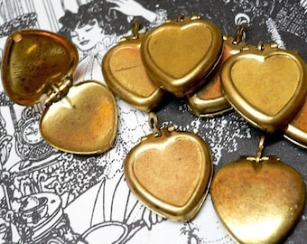 10pcs LITTLE HEART LOCKETS Aged Old Hinged Lockets Charms Pendants Jewelry