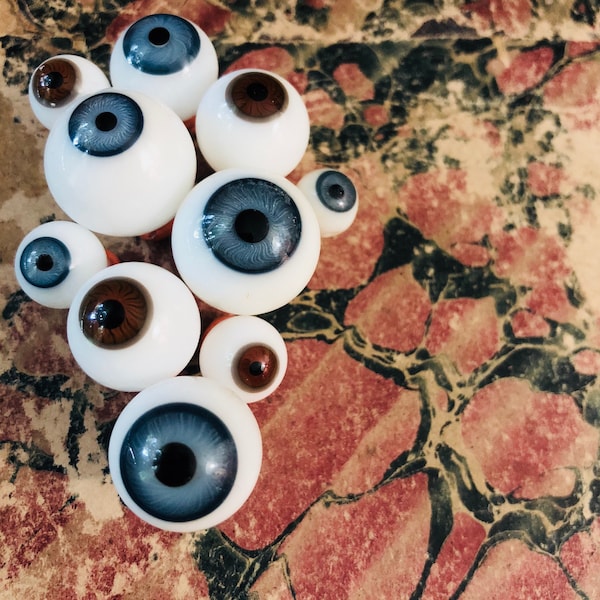 1pc GERMAN GLASS EYE Old Vintage Doll Part Antique Eyeball Altered Art Assemblage Several Sizes