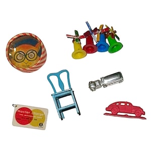 1pc VINTAGE MINIATURE TOY Plastic Charms Metal Chair Tiny Vending Prizes Junk Drawer Sold Per Piece Your Choice