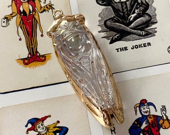 1 Glass Cicada Pendant 2-1/2" Soldered Glass Iridescent Jewelry Amulet Charm Lucky Token