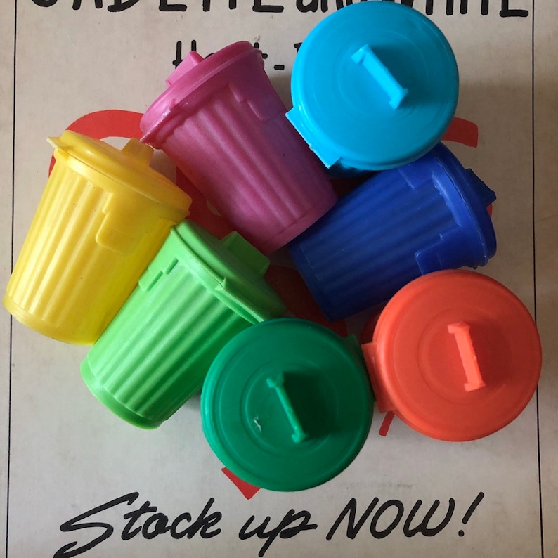 1pc VINTAGE GARBAGE CAN Topps Gum Container Plastic Miniature Etsy