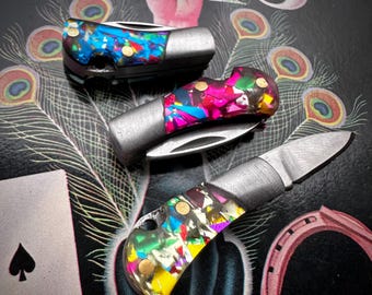 1 Confetti Pocket Knife 1" Vintage Style Miniature Folding Knife Charm Your Choice