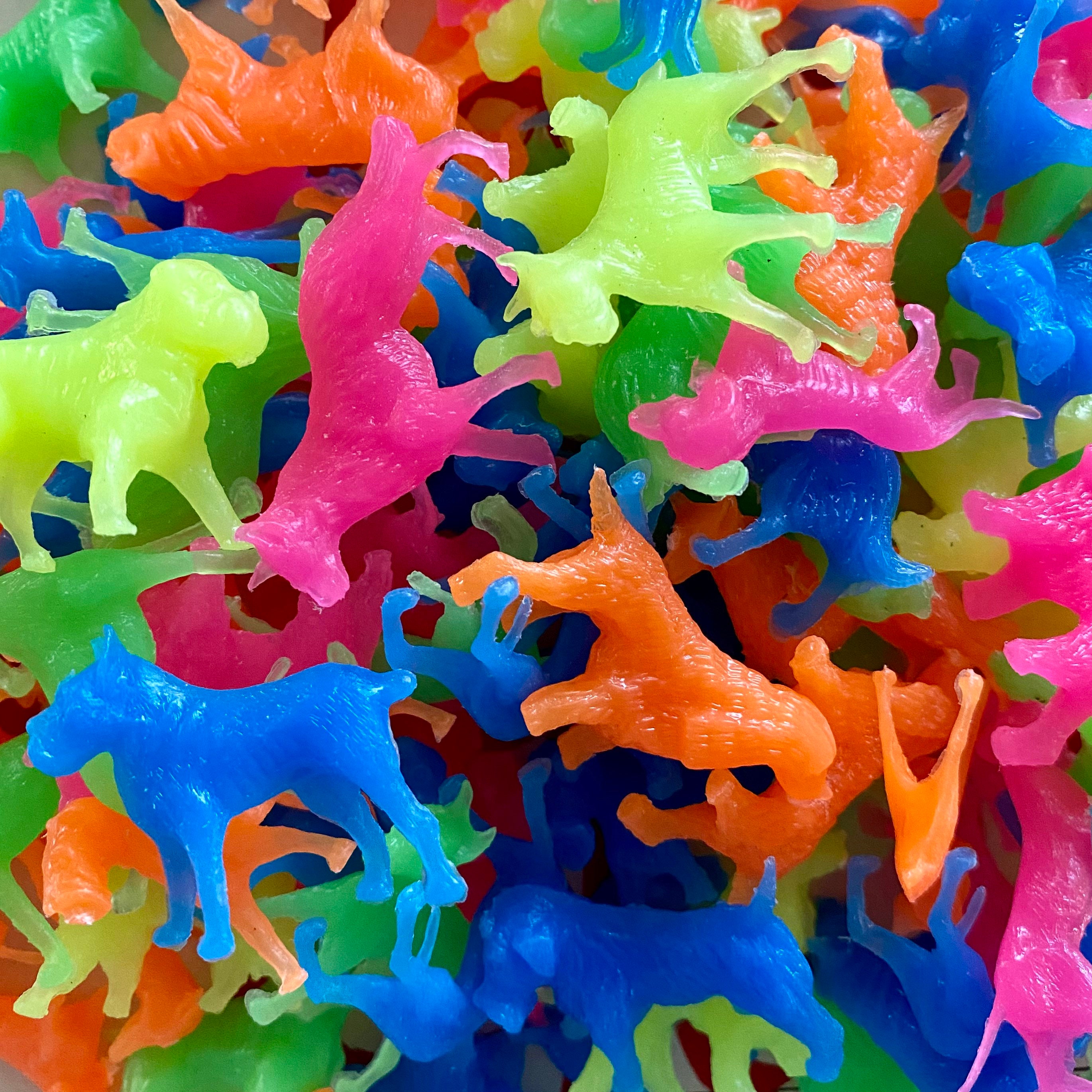 Small plastic cheap dogs