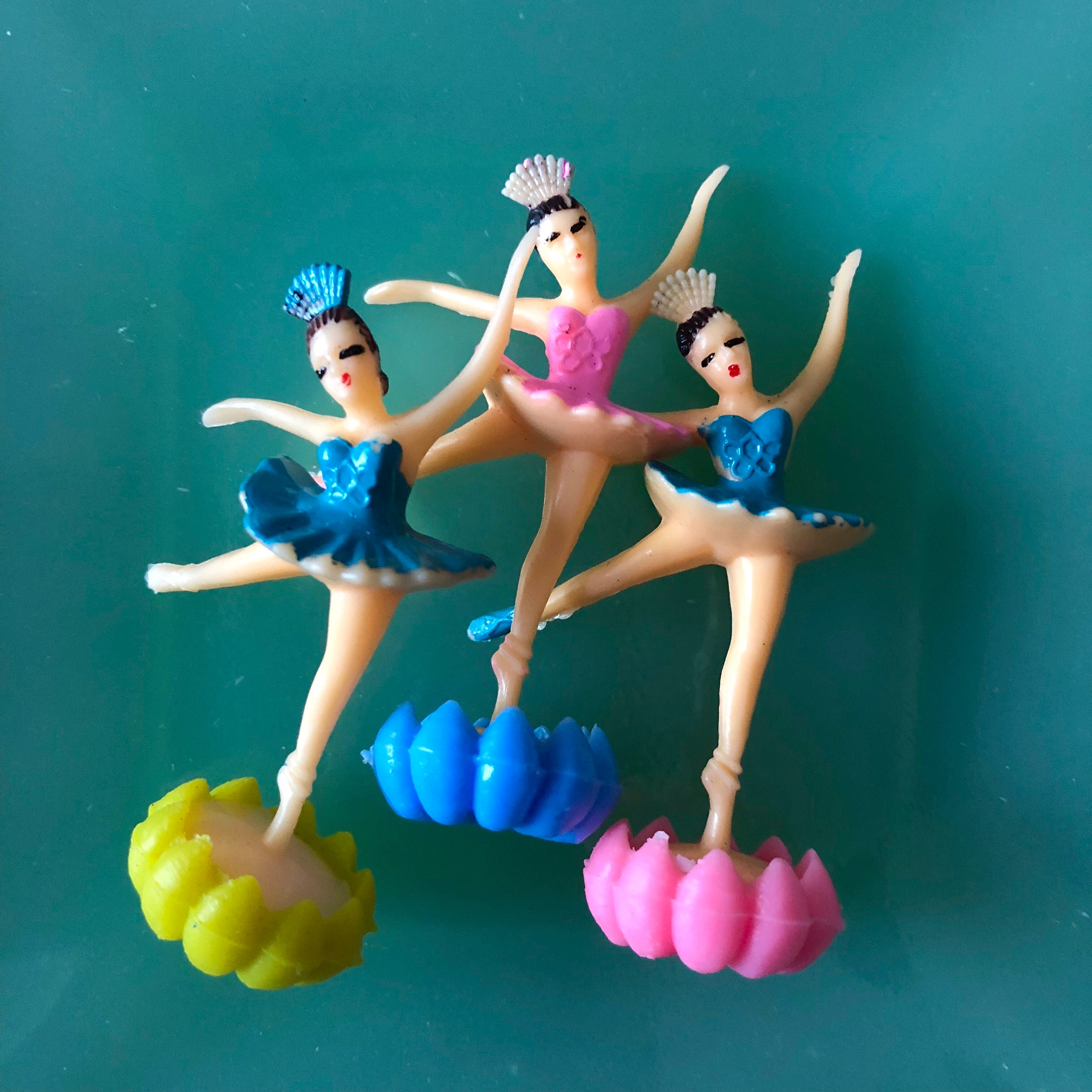 Forskelsbehandling Måling kapok ⱽᴵᴺᵀᴬᴳᴱ 3pcs PLASTIC BALLERINA TOPPERS Cake Decorations Tiny | Etsy