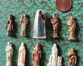 アンティーク雑貨 Small old religious statue. 1 Tiny Saint Statue 1