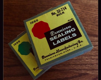 25pcs DENNISON GUMMED SEALS Tiny Gummed Sealing Labels Stickers Authentic Ephemera Red Green Loose Bulk Seals