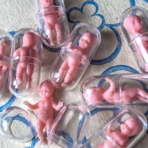 1pc TINY BABY CAPSULE 30mm Vintage Miniature Plastic Doll In Capsule That Opens German Old Stock Extremely Limited Sold Per Piece