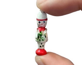 ⱽᴵᴺᵀᴬᴳᴱ 1pc TINY CIRCUS CLOWN 1-1/8" Vintage Miniature Wooden Painted Shabby Doll Instant Mini Curio