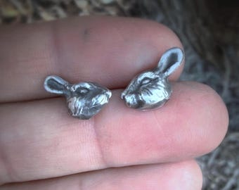 Tiny Rabbit Head oorbellen-konijn oorbellen-oorbellen-natuur geïnspireerde sieraden-oorbellen-minimalistische oorbellen-sierlijke oorbellen-cadeaus