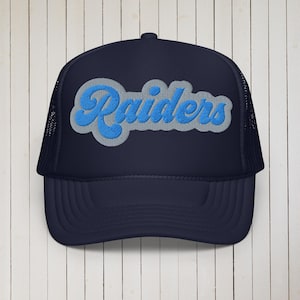 Casquette trucker en mousse brodée Raiders