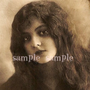 Foto VINTAGE Download digitale istantaneo Bellissima fotografia di bambina Arte su carta Alice nel paese delle meraviglie Boho Boho Gotico Strega Fantasma