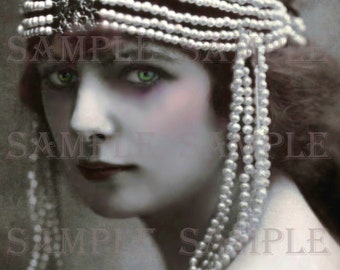 PRINTABLE Beautiful Victorian Gypsy Woman, Gothic Edwardian Antique Image, Junk Journaling, Wall Art Print